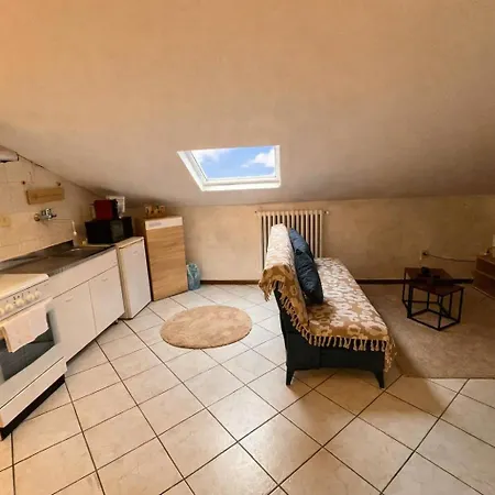 アパート Casa Loues アスティ